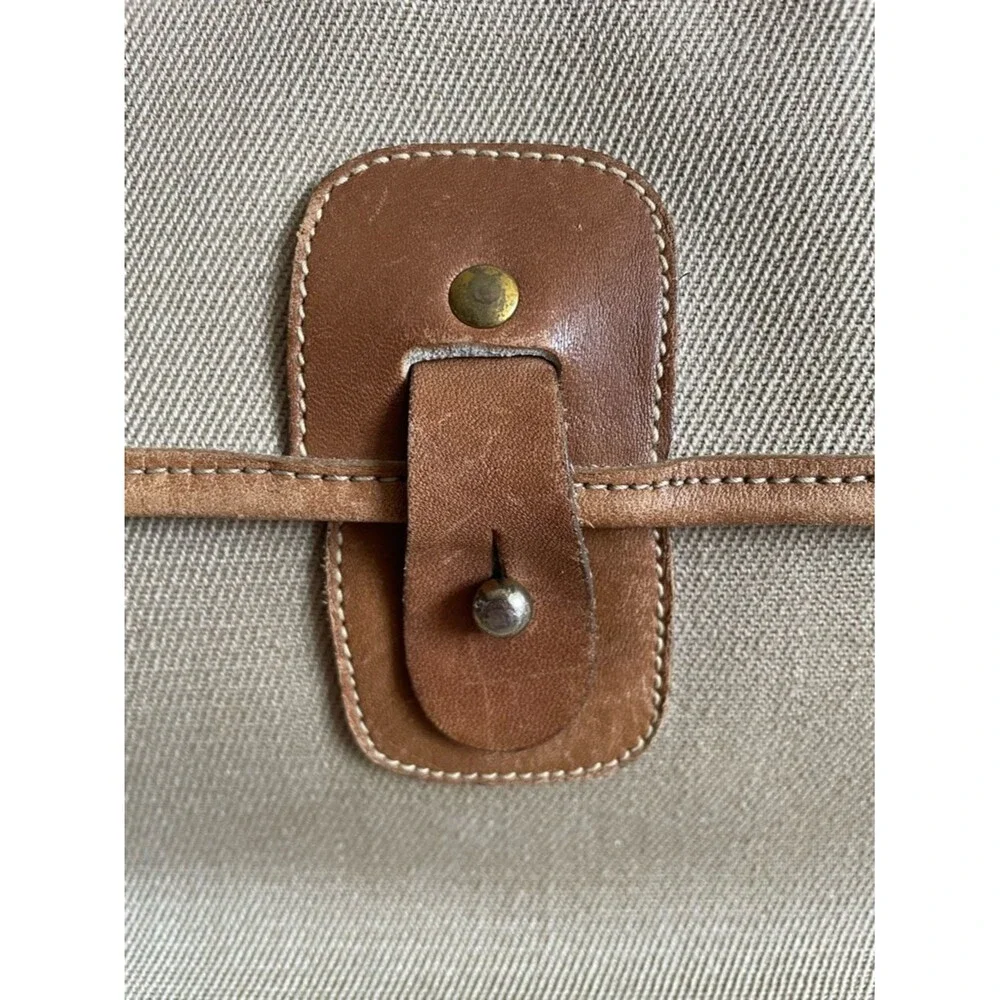 Brahmin x Sperry canvas vintage messenger laptop bag beige brown leather trim